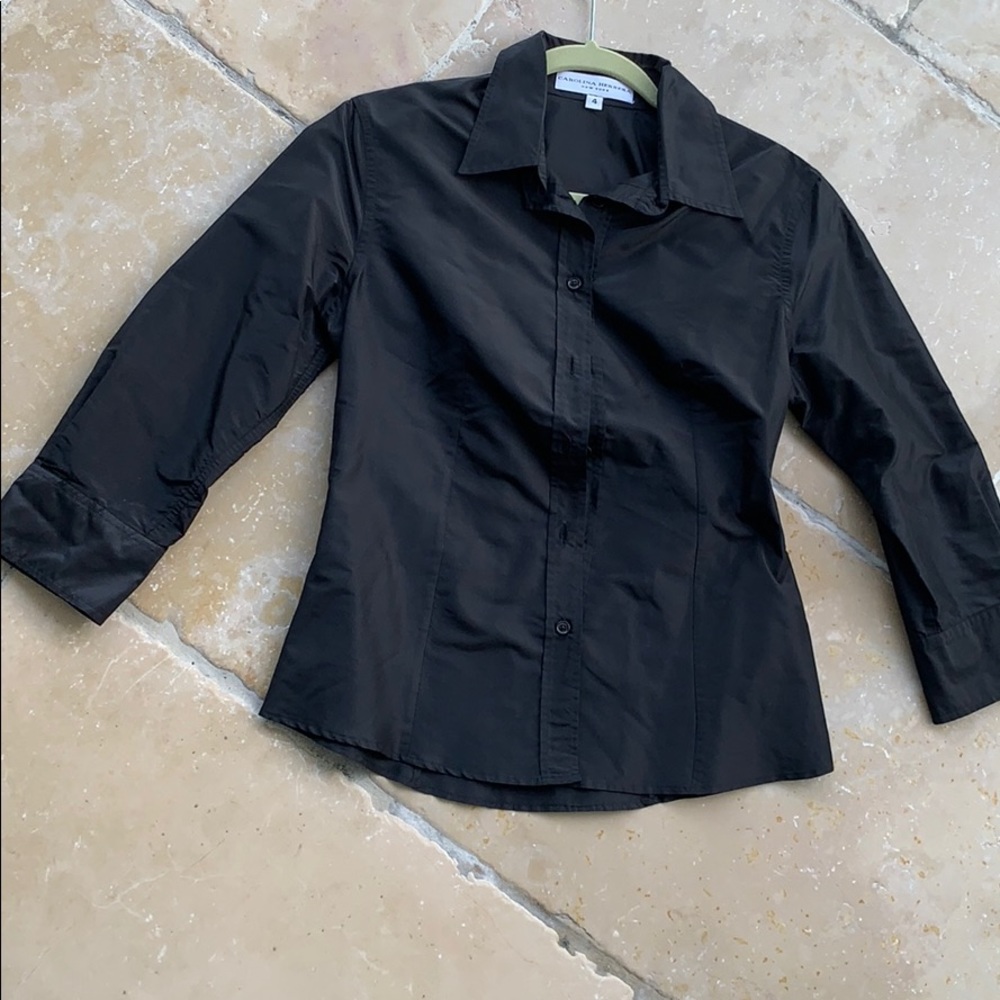 Carolina Herrera classic black fitted blouse